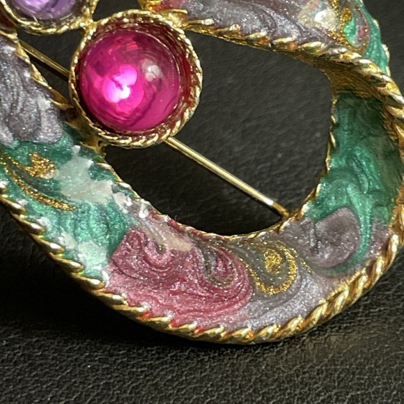 Vintage Swirl Enamel Loop Brooch Asymmetrical Pin Pink Purple Gold Tone Jewelry - Picture 4 of 10